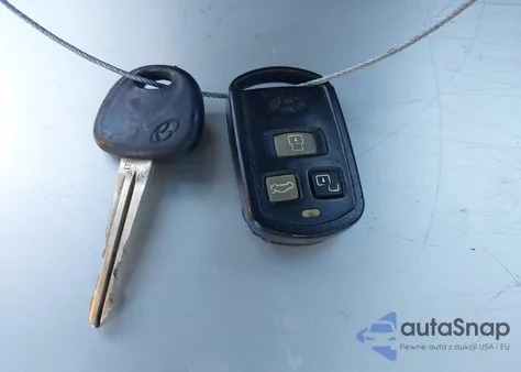 2004 Hyundai Sonata Gls/Lx z USA, uszkodzony, nr VIN KMHWF35H04A916939